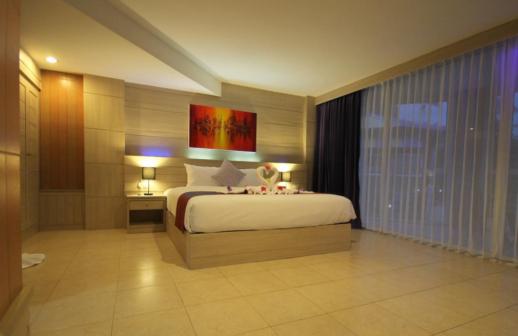 Baywatch Boutique Hotel Ao Nang ク ラビ エクステリア 写真